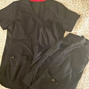 Med Couture scrub set